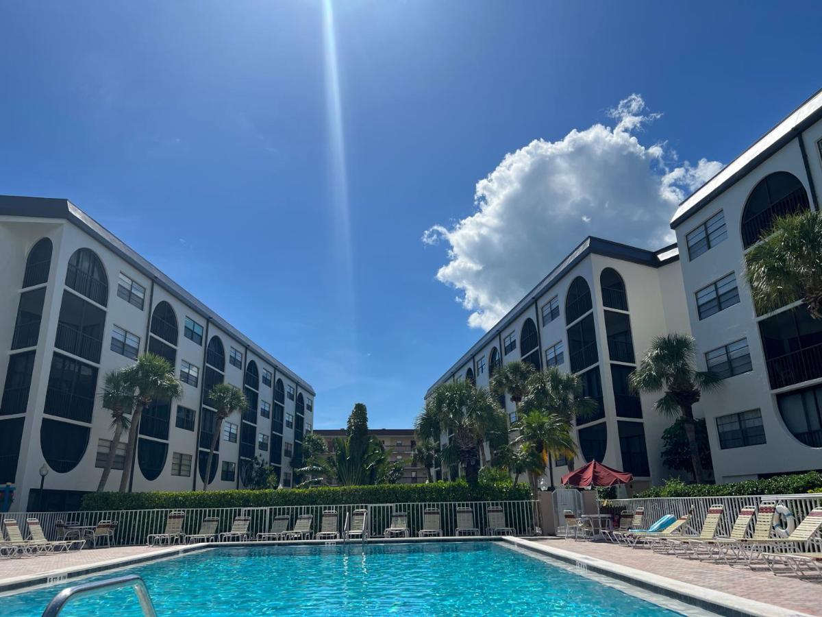 Knot A Care Remodeled Direct Water Access Condo With Ocean And Pool Views Now Sleeps Six 마르코 아일랜드 외부 사진